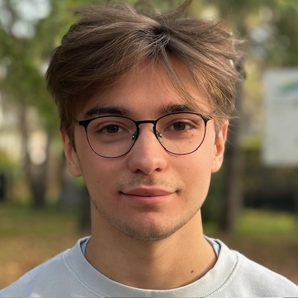 Portrait de Enzo Rossi